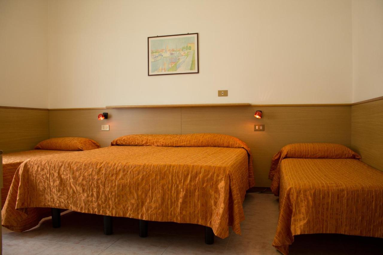 Hotel Kennedy Caorle Exterior photo
